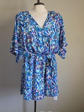 Cupshe Blue Multicolor V-Neck Elastic Waist Romper- Size Large